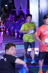 BIB: 971
                            <button type="button" onclick="openModal(26224531)" class="btn btn-primary btn-sm float-right btn-popup" data-toggle="modal" data-target=".modal-high-quality">
                        <i class="fas fa-shopping-cart"></i> Add to Cart
                    </button>
                                            <button type="button" onclick="isThisMe(26224531, true)" class="btn btn-success btn-sm float-right btn-popup btn-isme hidden" data-toggle="tooltip" data-placement="bottom" title="นี่คือรูปของคุณใช่ไหม คลิกที่นี่เพื่อเอาเข้าอัลบั้ม">
                        <i class="fas fa-plus"></i> Add to album
                    </button>
                    <button type="button" onclick="isThisMe(26224531, false)" class="btn btn-warning btn-sm float-right btn-popup btn-isnotme hidden">
                        <i class="fas fa-ban"></i> Remove from album
                    </button>